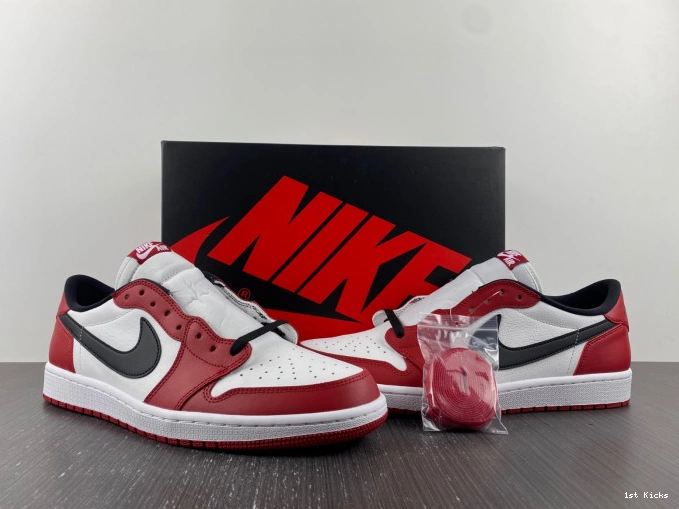 Low Chicago Air Jordan 705329-600 Retro 1 0627